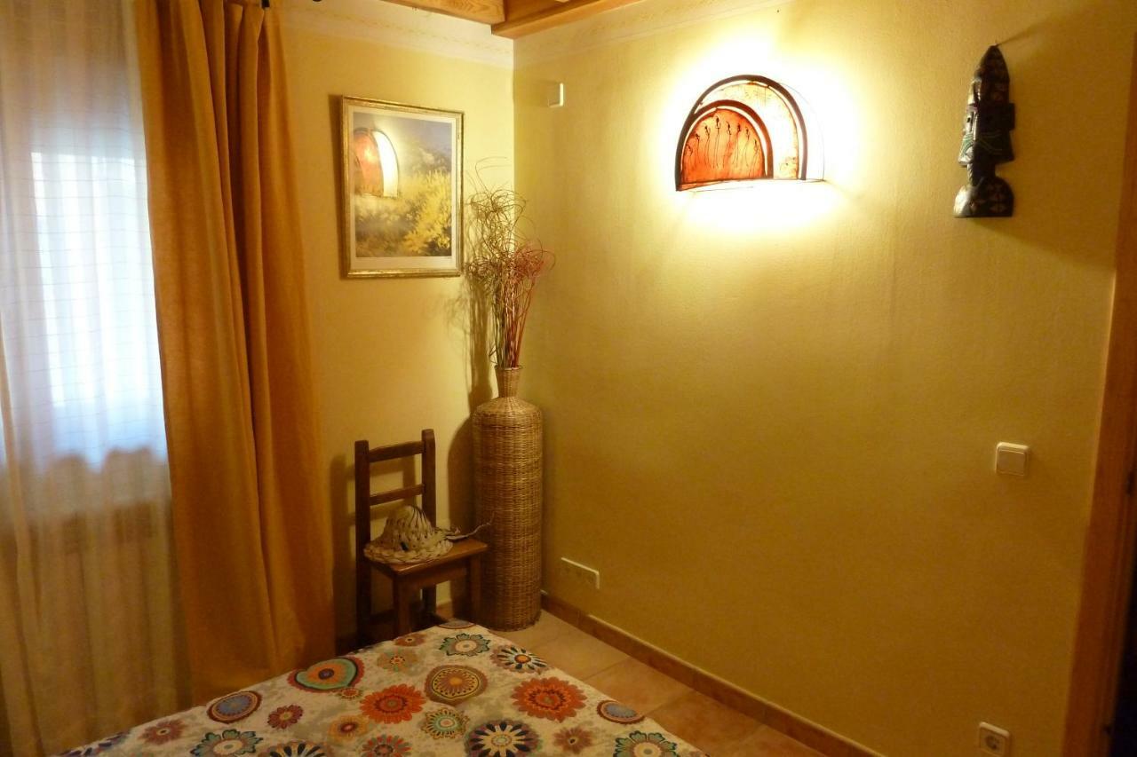 Hostal La Casa de Bernuy Bernuy de Porreros Exterior foto